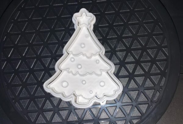 Create Festive Treats with Our Christmas Tree Cookie Cutter Set